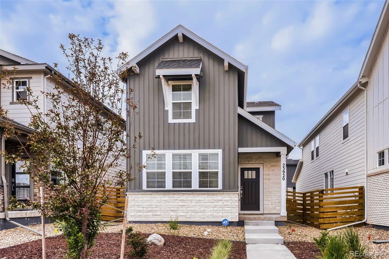 23920 34th Ave, Aurora, CO 80019