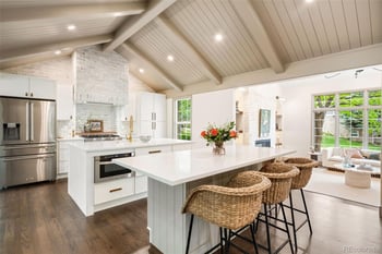 8024 Oneida Ct, Centennial, CO 80112