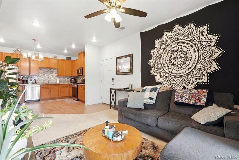 1861 Dunkirk St #302, Aurora, CO 80017