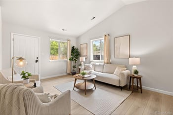 879 S Newton St, Denver, CO 80219