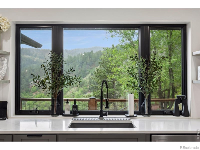 69 Baldwin Cir, Boulder, CO 80303