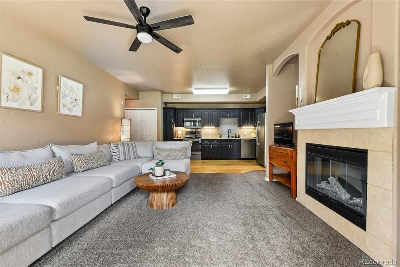 22920 Roxbury Dr #E, Aurora, CO 80016