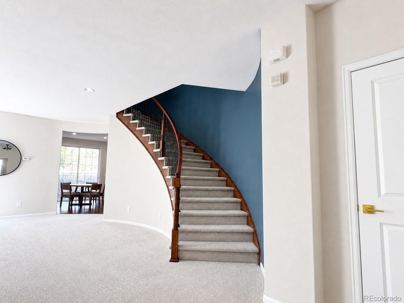 3280 Malaya Ct, Aurora, CO 80013