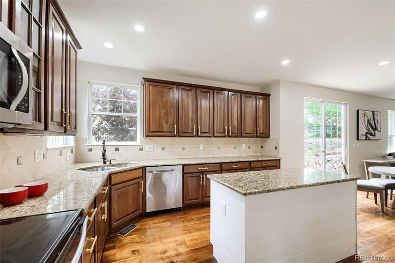 3280 S Malaya Ct, Aurora, CO 80013