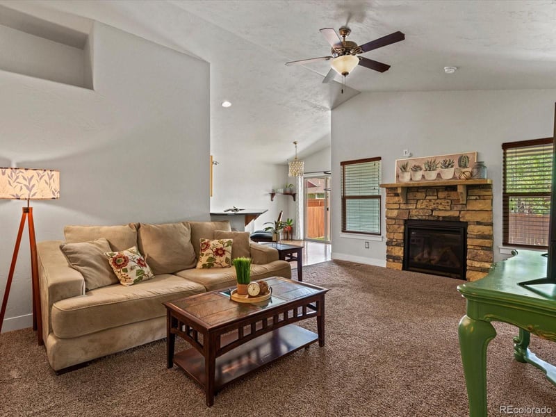 2434 Carriage Dr, Milliken, CO 80543