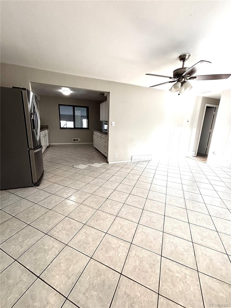 3160 Atchison St, Aurora, CO 80011