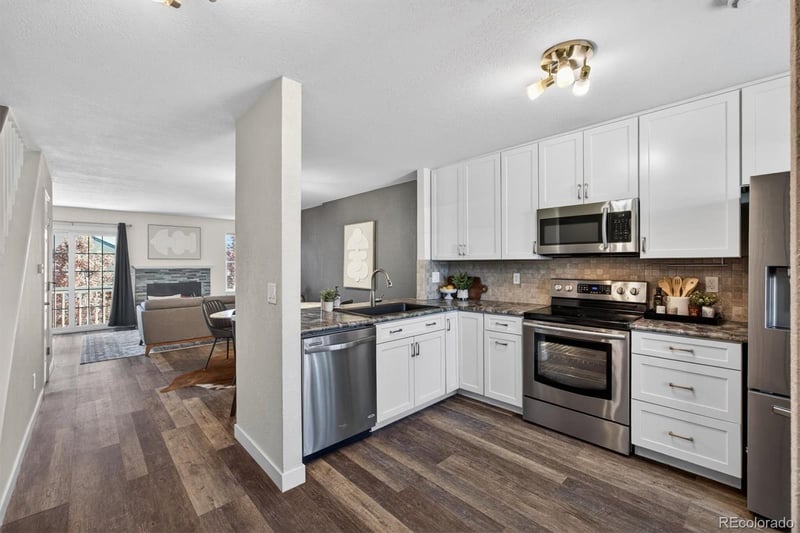 10537 Maplewood Dr #C, Littleton, CO 80127