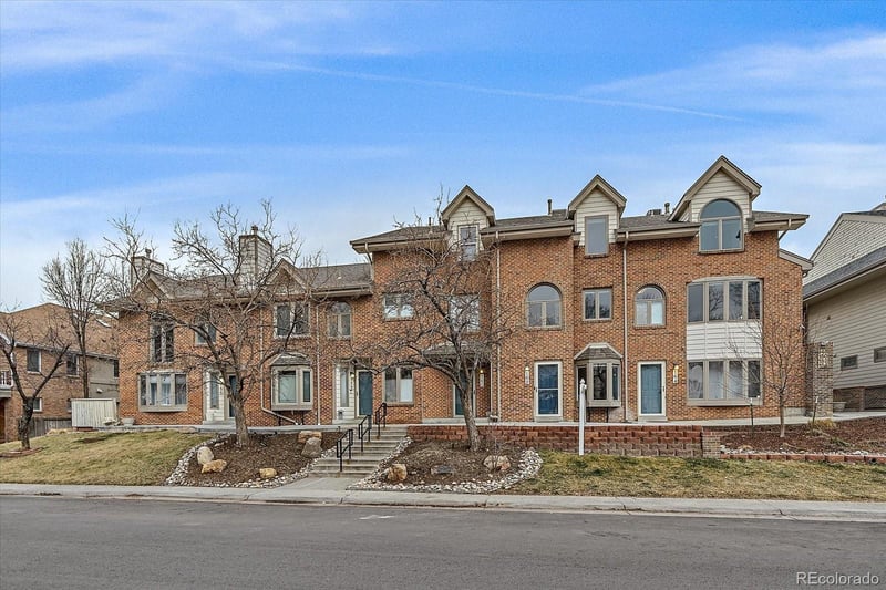 162 Jackson St, Denver, CO 80209