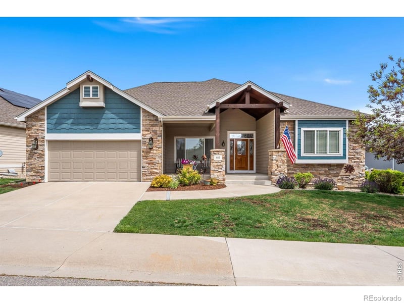 885 Crabapple Dr, Loveland, CO 80538