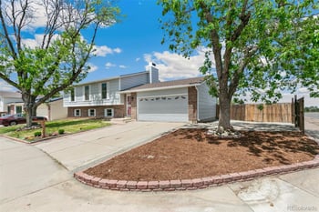 18395 Mexico Pl, Aurora, CO 80017