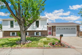 18395 Mexico Pl, Aurora, CO 80017