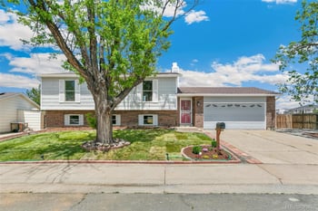 18395 Mexico Pl, Aurora, CO 80017