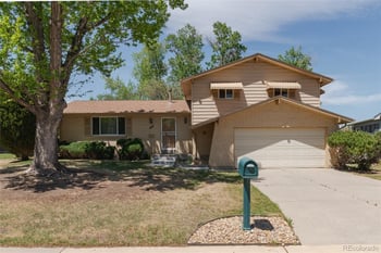 8937 Woodard Dr, Lakewood, CO 80227
