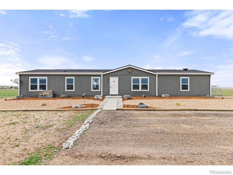 10395 County Road 112, Carr, CO 80612