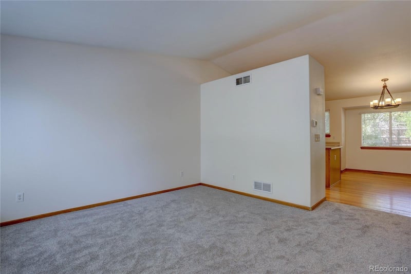 5241 Jericho St, Centennial, CO 80015