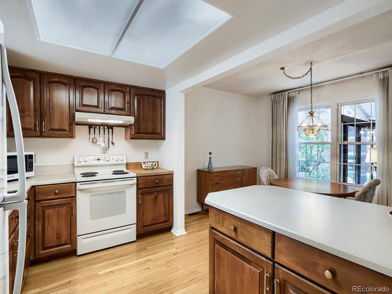 3292 Heather Gardens Way, Aurora, CO 80014