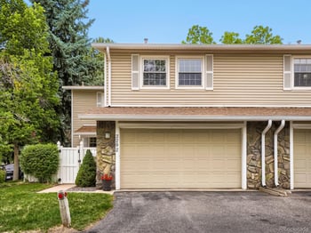 3292 S Heather Gardens Way, Aurora, CO 80014