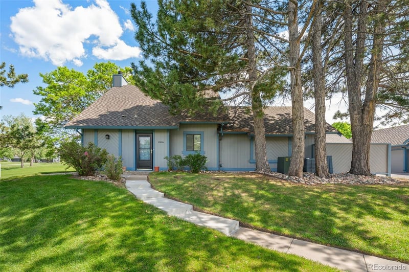 2408 S Victor St #A, Aurora, CO 80014