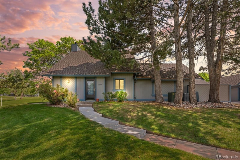 2408 S Victor St #A, Aurora, CO 80014