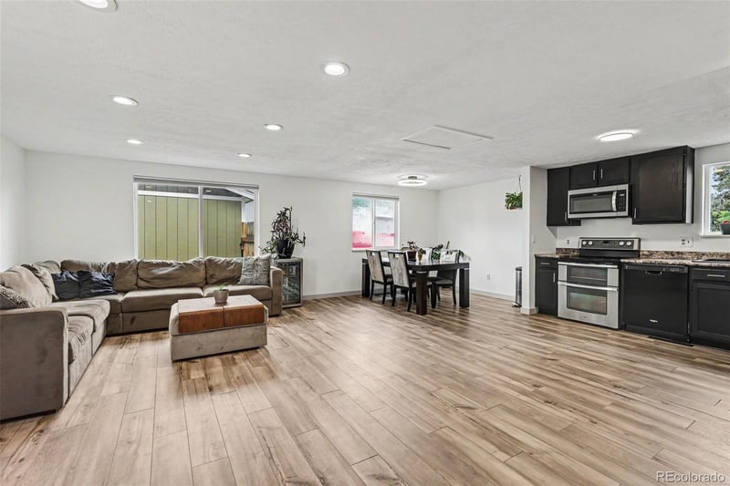 9206 Ingalls St, Westminster, CO 80031