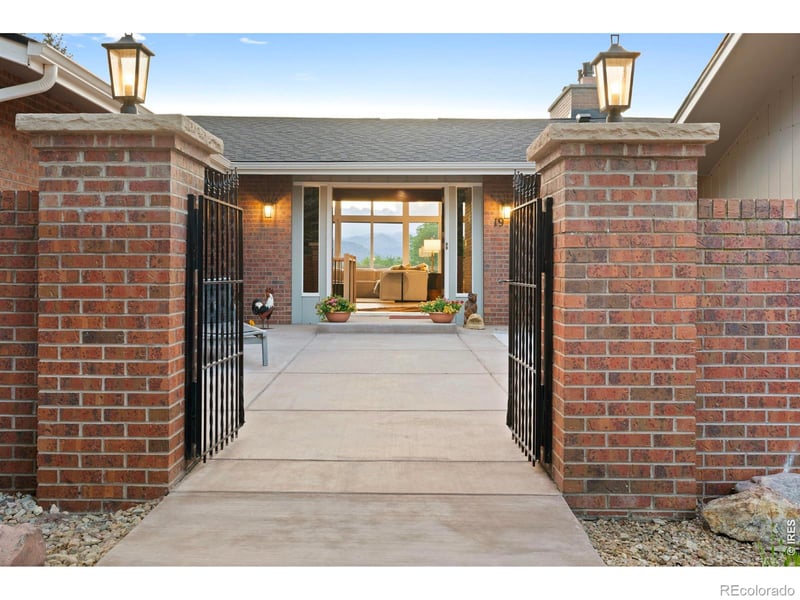 19 Ridge Rd, Boulder, CO 80303