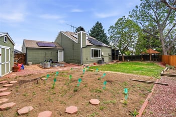 711 Granby Cir, Aurora, CO 80012