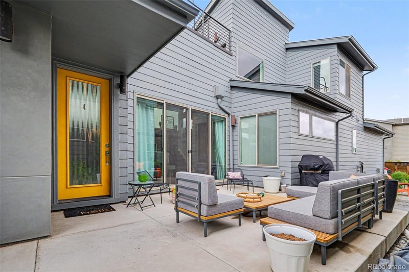9586 Middle Fork St, Littleton, CO 80125