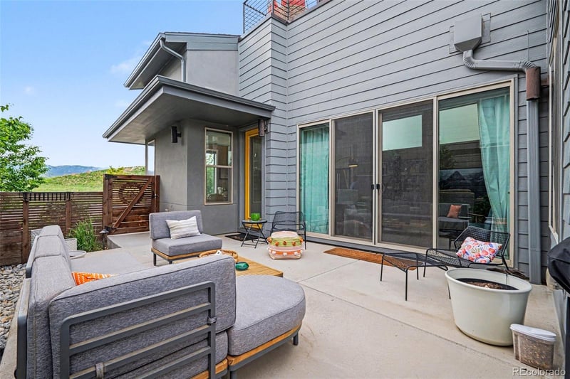 9586 Middle Fork St, Littleton, CO 80125