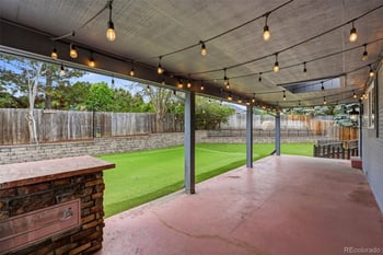 9056 Colorado Cir, Denver, CO 80231
