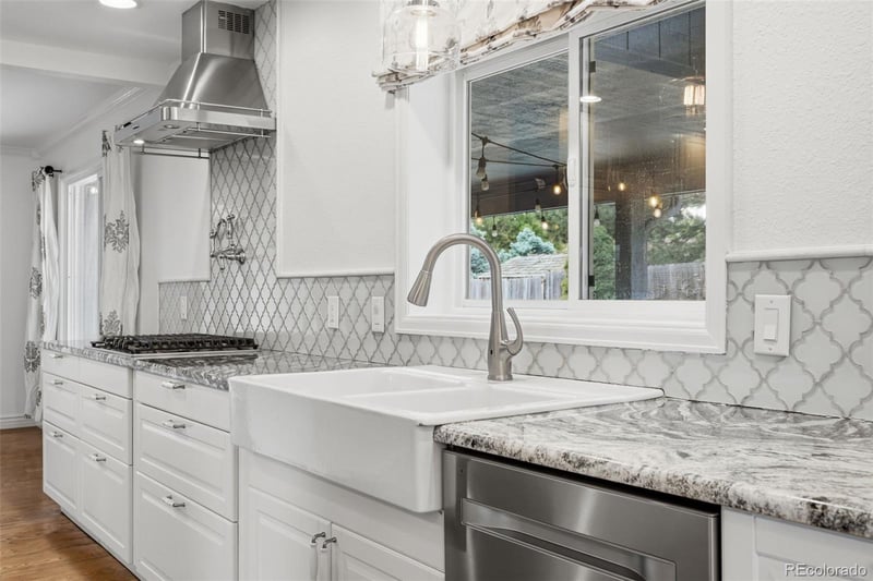 9056 Colorado Cir, Denver, CO 80231