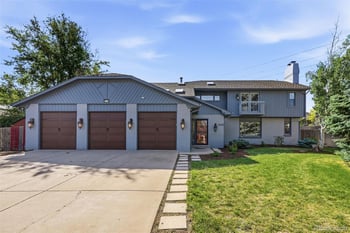9056 E Colorado Cir, Denver, CO 80231