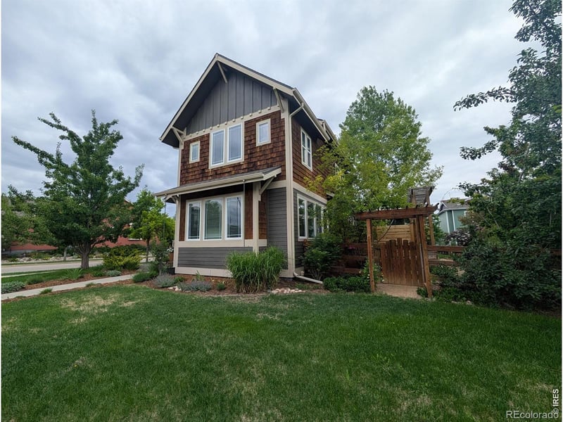 2102 Kerry Hill Dr, Fort Collins, CO 80525
