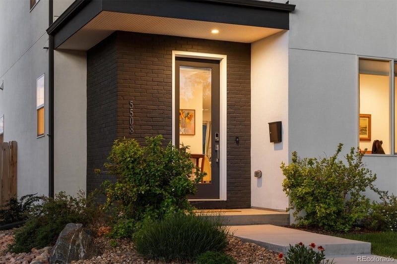 5508 S Foresthill St, Littleton, CO 80120