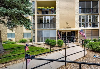 3082 S Wheeling Way #105, Aurora, CO 80014