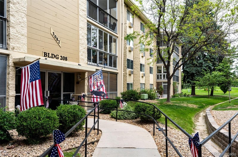 3082 Wheeling Way #105, Aurora, CO 80014