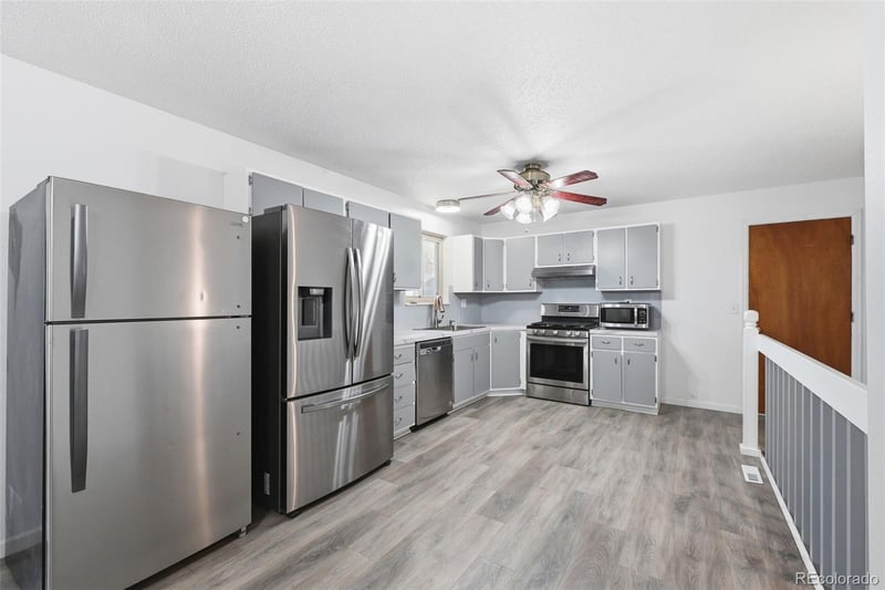 424 Union Ave, La Salle, CO 80645