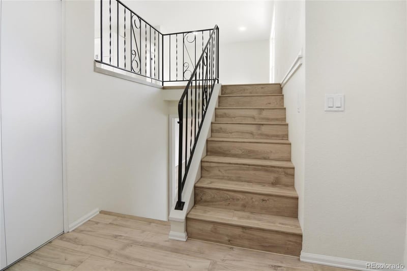 3227 Hoyt Way, Lakewood, CO 80227