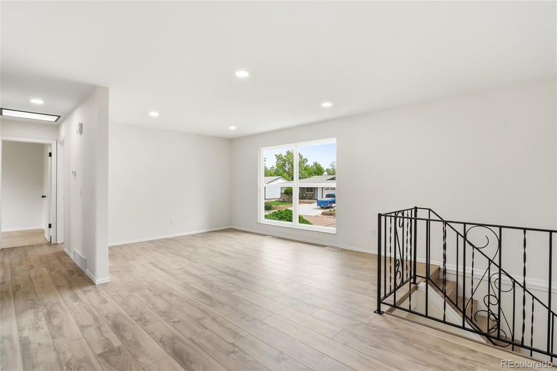 3227 Hoyt Way, Lakewood, CO 80227