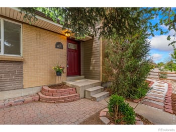 6617 W 61st Ave, Arvada, CO 80003
