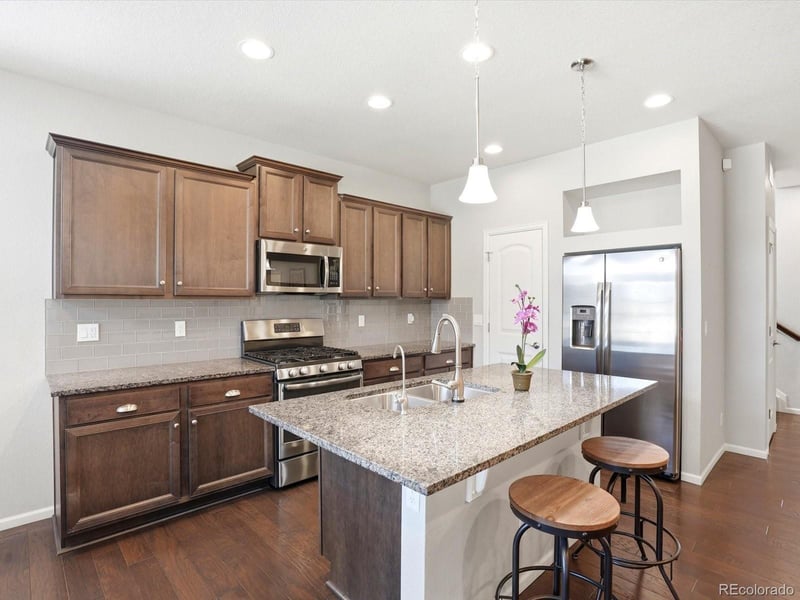 19983 E 54th Ave, Denver, CO 80249