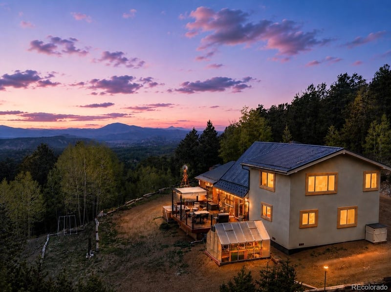 1052 Crown Point Cir, Cripple Creek, CO 80813