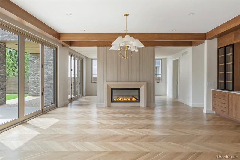 102 Cherry St, Denver, CO 80246