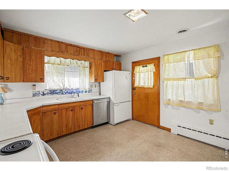 322 Lookout View Ct, Golden, CO 80401