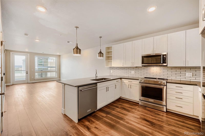20 Wilcox St #416, Castle Rock, CO 80104