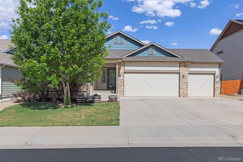 471 Homestead Ln, Johnstown, CO 80534