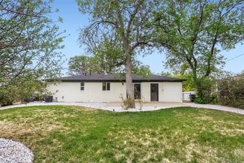 909 9th Ave, Broomfield, CO 80020