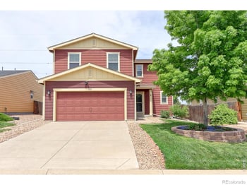 828 Lonewolf Cir, Brighton, CO 80603