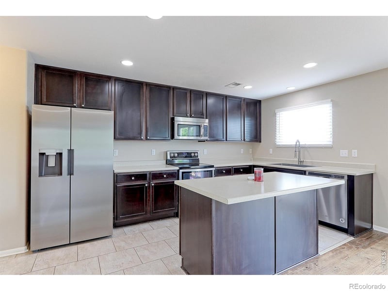 828 Lonewolf Cir, Brighton, CO 80603