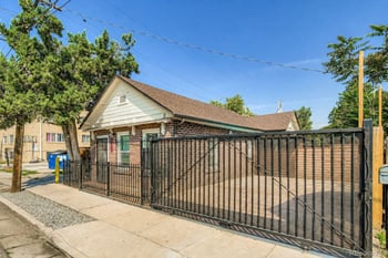 9541 E 16th Ave, Aurora, CO 80010