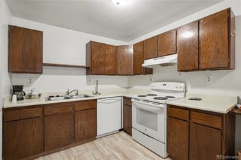 6030 Yarrow St, Arvada, CO 80004